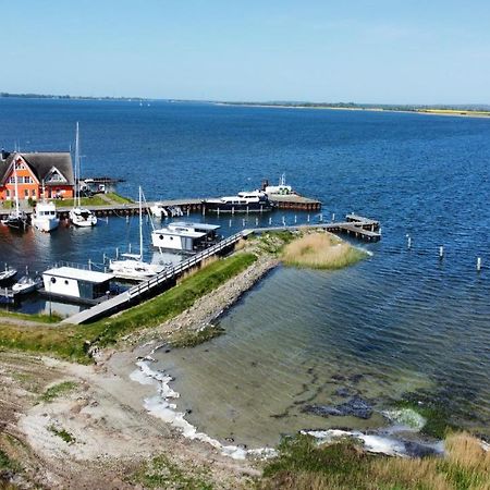 Hausboote Und Fewo Vieregge ภายนอก รูปภาพ